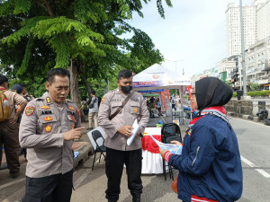 Polres Metro Jakarta Utara Sosialisasikan SPMB Kemala Taruna Bhayangkara di CFD Danau Sunter