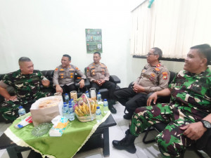 Kapolsek Bekasi Barat Silaturahmi ke Koramil 01 Kranji, Perkuat Sinergitas TNI-Polri