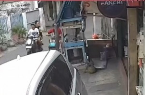 Tak Sampai 12 Jam, Polisi Amankan 2 Pelaku Penyiraman Air Keras di Cengkareng