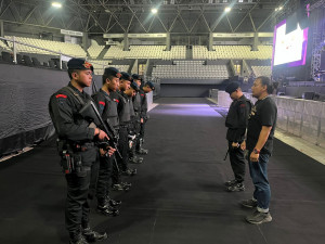 Kenyamanan Penonton Konser Air Supply & Klakustik Live di Tennis Indoor Senayan