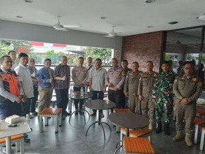 Polsek Metro Penjaringan Gencarkan Himbauan Tamu Wajib Lapor 1x24 Jam di Wilayah Pluit