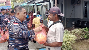 Cahaya Semangat Dan Timur Dankodaeral X Tinjau Lanal Nabire Menyapa Prajurit dan Merangkul Masyarakat Papua