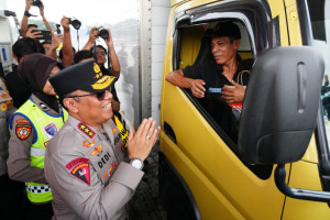 Pantau Arus Mudik dari Udara, Wakapolri Pastikan 2.746 Pos Operasi Ketupat 2026 Siap Layani Pemudik