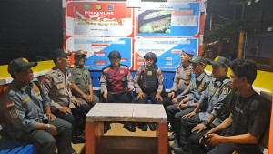 Polsek Kepulauan Seribu Utara Gelar Pemantauan Pos Kamling Tiga Pulau, Wujudkan Lingkungan Aman dan Kondusif
