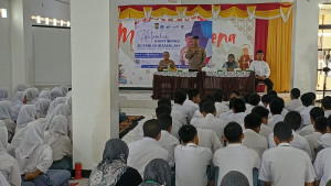 Jaga Jakarta On The Spot, Kapolsek Bekasi Barat Edukasi Siswa SMK Nurjamillah Bintara