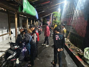 Patroli Cipkon Polsek Tangerang Ungkap Penyalahgunaan Ganja, Dua Pemuda Diamankan di Tanah Tinggi