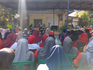 Rorotan Jadi Percontohan Nasional, Warga Antusias Ikuti Dialog Pilah Sampah