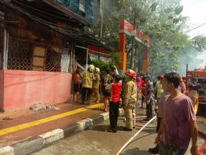 Wakapolsek Pademangan: Diduga Korsleting Listrik Jadi Penyebab Kebakaran Dua Rumah di Pademangan Barat