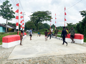 Program Jembatan Garuda Hadirkan Akses Lebih Mudah bagi Warga Kamoro Jaya
