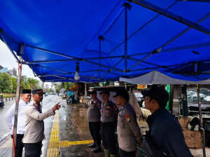 Polsek Pademangan Gelar Apel Penyekatan Jaga Jakarta, Antisipasi Pergerakan Massa ke Jakarta Pusat