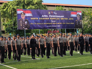 Menyambut 1.000 Remaja Lulusan Pendidikan Brimob, Kapolda Metro Jaya Tekankan Disiplin, Profesionalisme, dan Perlindungan Masyarakat
