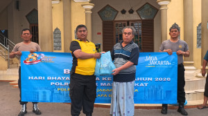 Polsek Kelapa Gading Gelar Bakti Religi di Tiga Rumah Ibadah Sambut HUT Bhayangkara ke-80