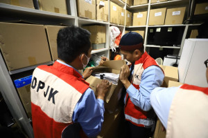 OJK dan Bareskrim Polri Geledah PT MASI Terkait Dugaan Manipulasi IPO dan Insider Trading, Dua Tersangka Ditetapkan