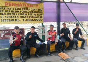 Polsubsektor Pluit Gelar Patroli Dialogis, Perkuat Sinergi Warga Jaga Lingkungan Tetap Kondusif