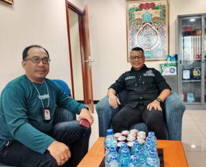 Pemilik Media Online Silaturahmi dengan Ketua PWI Jaya DKI Jakarta