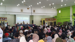 Perkuat Peran Orang Tua, Polsek Metro Penjaringan Gelar Pelatihan di SMKN 56 Jakarta