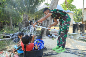 Senyum Itu Akhirnya Kembali, TMMD Hadirkan Air Bersih, Warga Tak Lagi Hidup dalam Krisis Air