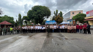 Polsek Koja Gelar Apel Gabungan, Siapkan Pengamanan Malam Tahun Baru 2026 dalam Program Jaga Jakarta+