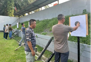 Tingkatkan Ketangkasan, Yanus Menembak Lanal Bengkulu Laksanakan Latihan Rutin
