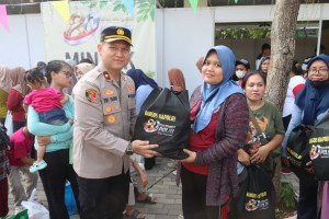 Pasar Rakyat dan Bazar UMKM Hari Bhayangkara ke-80 Polres Tangerang Selatan