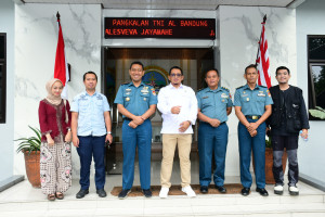 Danlanal Bandung Terima Kunjungan Kerja Wakil Ketua l DPRD Kota Bandung di Mako Lanal Bandung