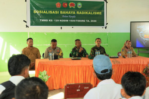 Bentengi Generasi Muda dari Paham Radikal, Satgas TMMD Ke-129 Kodim 1505/Tidore Gelar Sosialisasi di SMA Negeri 6 Haltim