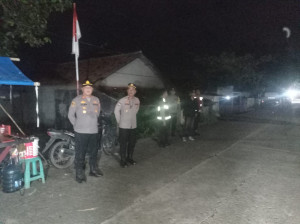 Kapolsek Cabangbungin Gelar Patroli Jagaw Kamtibmas Dini Hari, Situasi Kondusif