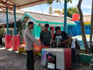 Bhabinkamtibmas Pulau Panggang sambang Toga, Tomas dan Toda untuk Cegah 3C dan Perkuat Keamanan Wilayah