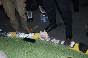Operasi Cipkon JAGA JAKARTA+, Polisi Amankan Pria Bawa Paket Diduga Ganja di Imam Bonjol
