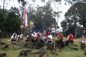 Doa Lintas Spiritualitas di Gunung Padang, Seruan Tobat Ekologis di Hari Bumi
