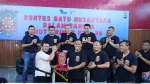 Piala Dansat Brimob Kontes Batu Nusantara di Cipinang Jadi Wadah Kebersamaan Brimob dan Masyarakat
