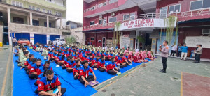 Polisi Sambang SMP dan SMK Kencana, Ajak Pelajar Jauhi Tawuran dan Narkoba
