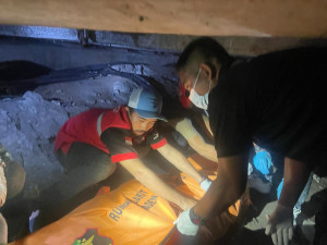 Pria Ditemukan Meninggal di Kolong Jembatan Sunter, Diduga Tersengat Listrik