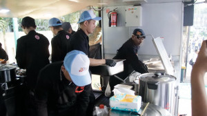 Aksi Chef Hideki Masak Nasi Goreng Jadi Daya Tarik Pembukaan Pekan Olahraga Polri 2026