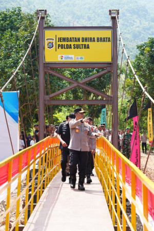 Wakapolri Resmikan Jembatan Perintis “Dhira Brata” Wujud Instruksi Presiden Prabowo