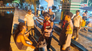 Polsek Kepulauan Seribu Utara Gelar Patroli Aman Nusa l 2025 Jaga Kamtibmas Kondusif