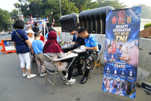 TNI Gelar Bhakti Kesehatan Gratis Sambut HUT ke-81 TNI