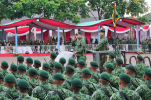 Pimpin Upacara HUT ke-65 Kostrad, Panglima TNI Tegaskan Peran Strategis Kostrad Jaga NKRI