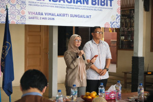 Legislator Gerindra Melati Salurkan 5000 Bibit dan Bantuan Pupuk, Dorong Warga Bangka Belitung