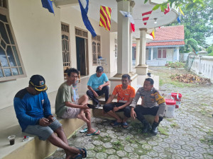 Bhabinkamtibmas Pulau Tidung Ajak Warga Jaga Kamtibmas dan Ciptakan Lingkungan Wisata Aman