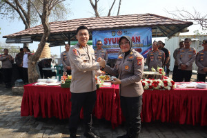 Polres Kepulauan Seribu Gelar Syukuran Hari Jadi Polwan ke-78 di Marina Ancol