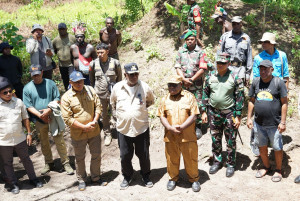 Hari Terakhir Kunker Dandim 1710/Mimika Dampingi Bupati Tinjau Fasilitas Umum dan Serap Aspirasi Masyarakat di Distrik Amar