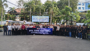 Polsek Metro Penjaringan Gelar Apel Potmas, Perkuat Sinergi Jaga Kamtibmas