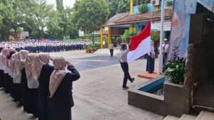 Jaga Jakarta Jaga Lingkungan dalam Rangka Police Go To School