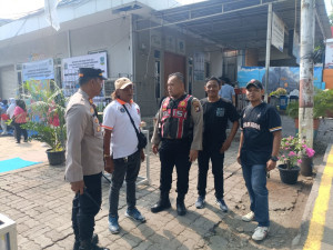 Polsek Pademangan Lakukan: Pengamanan Benyamin Sueb Award Dorong Semangat Warga Jaga Jakarta Bersih dan Nyaman