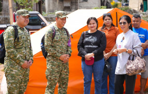 Puspsi TNI Berikan Trauma Healing bagi Anak Penyintas Gempa Bumi NTT