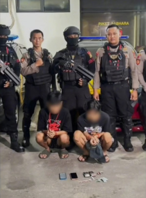 Brimob Polda Metro Jaya Patroli di 4 Wilayah, 17 Orang Diamankan Terkait Tawuran hingga Narkoba Sintetis